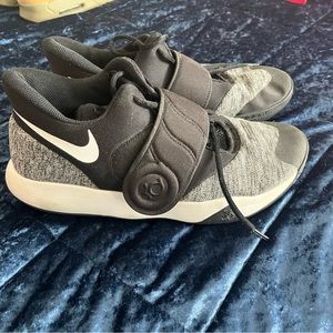 Nike Men’s Basketball Shoes